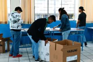 Consulta Popular: CNE alista los simulacros de votaci&oacute;n para el exterior y nacional