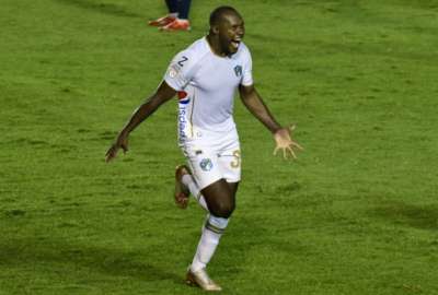 Liga de Quito confirm&oacute; a Juan Luis Anangon&oacute; como su nuevo refuerzo
