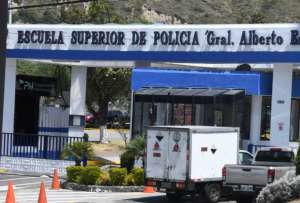 Los d&iacute;as francos en la Escuela Superior de Polic&iacute;a quedaron suspendidos