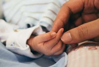 Tragedia en hospital de India: 11 beb&eacute;s mueren y 16 resultan heridos en un incendio neonatal