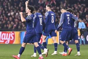 Vitinha (izquierda) abrió el marcador