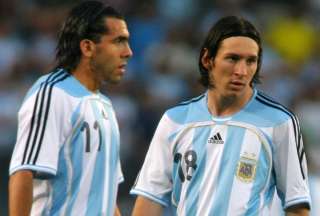 Carlos T&eacute;vez confiesa que no felicit&oacute; a Messi por ganar el Mundial de Qatar