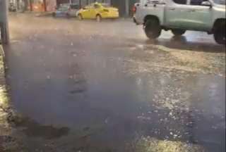 Quito declara estado de emergencia en tres parroquias por intensas lluvias