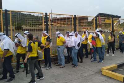 Hinchas de Ecuador llegan disfrazados de &aacute;rabes al estadio Monumental