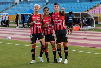 Deportivo Cuenca se llev&oacute; tres puntos de si visita a la Universidad Cat&oacute;lica