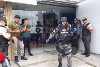 Fiscal&iacute;a inici&oacute; una investigaci&oacute;n por atentado en Ecuavisa y TC Televisi&oacute;n