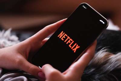 Netflix cobrar&aacute; importes por cada cuenta compartida. 