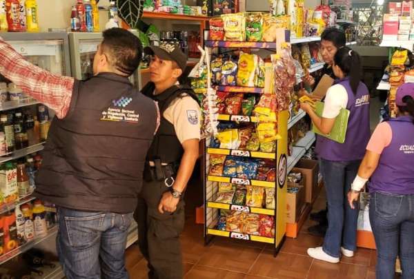 ARCSA, en colaboraci&oacute;n con la Polic&iacute;a Nacional, decomis&oacute; m&aacute;s de 1.700 productos.