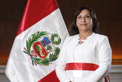 Dina Boluarte se convirti&oacute; en la primera presidenta de Per&uacute;