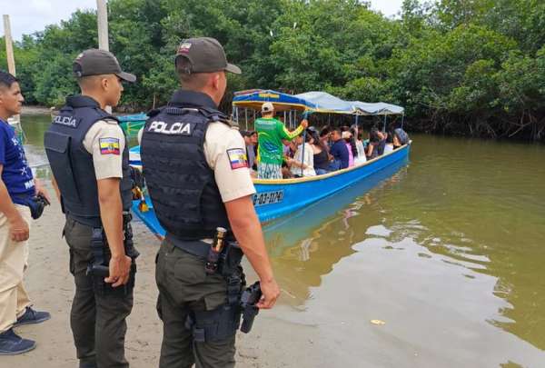 M&aacute;s de 90.000 miembros del Bloque de Seguridad se movilizaron durante el feriado