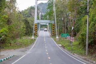 Esmeraldas recibir&aacute; millonaria inversi&oacute;n en infraestructura vial