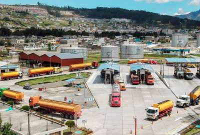 Petroecuador inform&oacute; sobre maniobras nocturnas y el abastecimiento de combustibles a escala nacional.