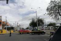 Se reportó el cierre vial sobre la Av. Galo Plaza Lasso y N74
