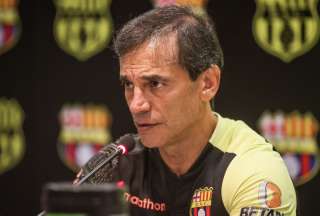 Fabi&aacute;n Bustos renuncia a Barcelona Sporting Club