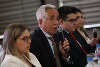 Leonardo Laso, secretario general de Comunicaci&oacute;n de la Presidencia de la Rep&uacute;blica, lider&oacute; el di&aacute;logo en Quito