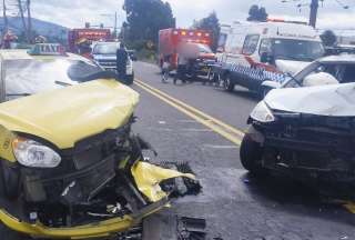 Cinco heridos tras choque en Amagua&ntilde;a