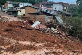 Lluvias provocan un nuevo deslave en Paltas, Loja