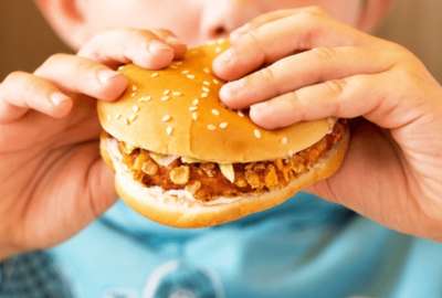 Conoce cu&aacute;les son los alimentos que reducen tu tiempo de vida