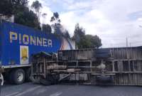 Dos carriles se cerraron debido al siniestro.
