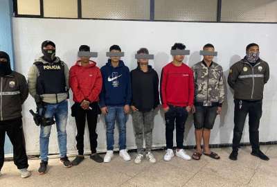 Los cinco integrantes de una peligrosa banda fueron capturados en un operativo en Tungurahua. 