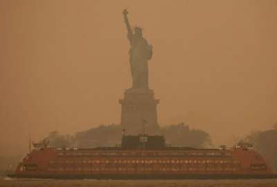 Autoridades alertaron sobre los riesgos del humo para las personas, tras los fuertes incendios en Canad&aacute;