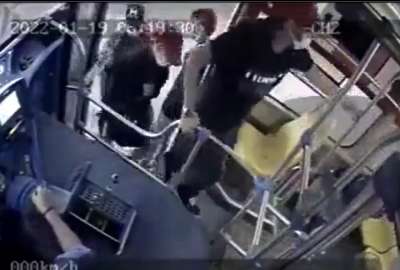Un bus fue asaltado por cuatro sujetos en el nororiente de Guayaquil
