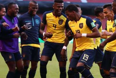 Las negociaciones entre Ricardo Gareca y la Federaci&oacute;n Ecuatoriana de F&uacute;tbol (FEF) se estancaron por el sueldo y su equipo de trabajo.