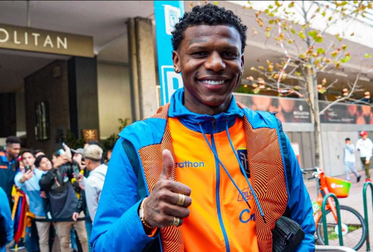 Esta es la alineaci&oacute;n oficial para el partido Ecuador - Irak