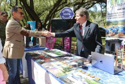 El primer mandatario lider&oacute; la Primera Ronda de Patrocinios con inversionistas y fundaciones que apoyan en la erradicaci&oacute;n de la desnutrici&oacute;n cr&oacute;nica infantil. 