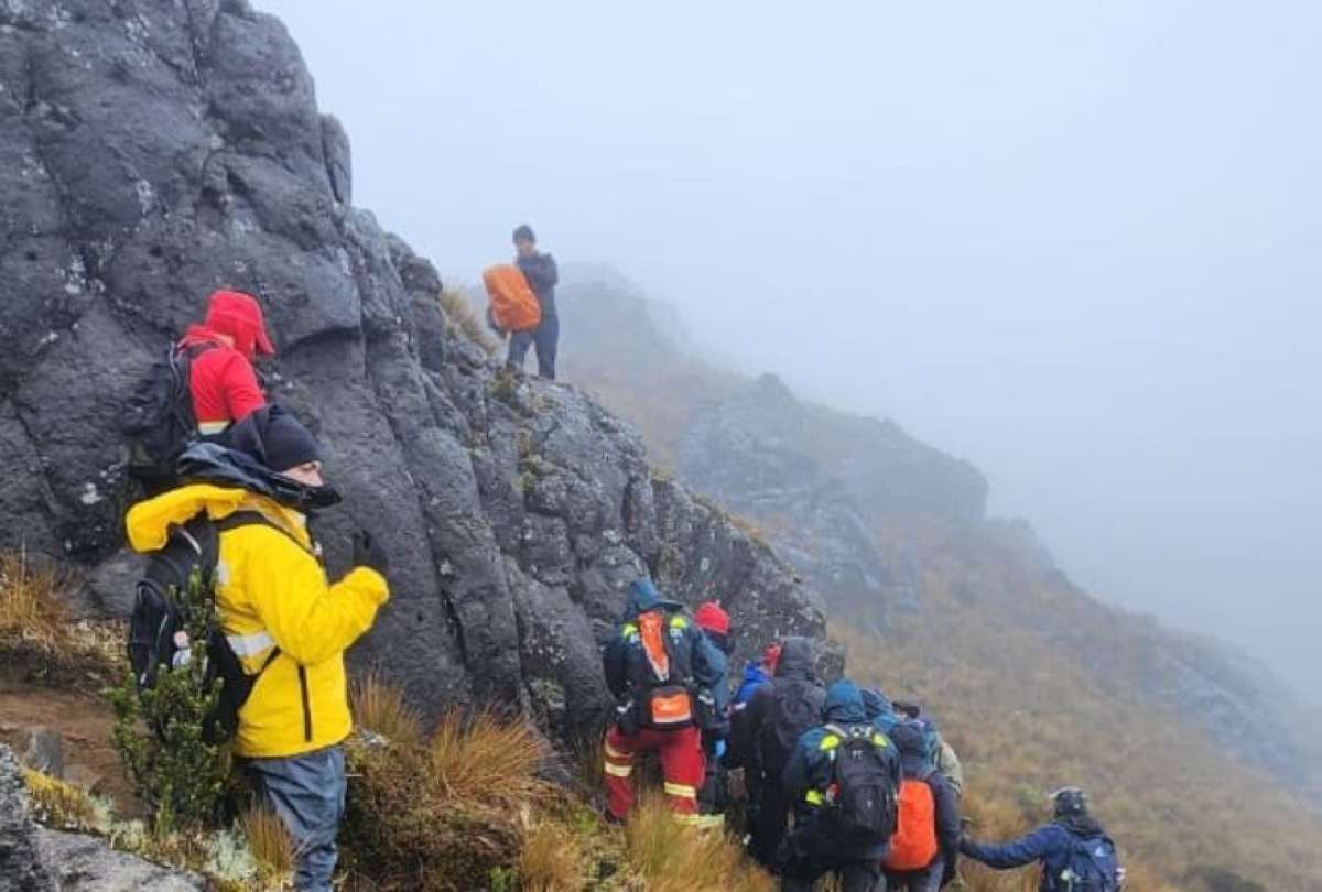 Cuenca: hallan a hombres extraviados en El Cajas