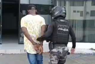 En Esmeraldas buscan a 43 presos que evadieron controles de la c&aacute;rcel