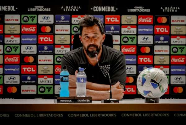 &lsquo;Vitamina&rsquo; S&aacute;nchez habl&oacute; tras la derrota de Liga de Quito ante Flamengo. 