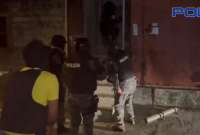 La Policía Nacional interviene en cinco provincias a fin de contener la violencia y capturar a presuntos involucrados en extorsión, homicidio, extorsión y delincuencia organizada. 