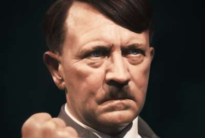 Piloto personal de Hitler revel&oacute; detalles de los &uacute;ltimos d&iacute;as del l&iacute;der de los nazis