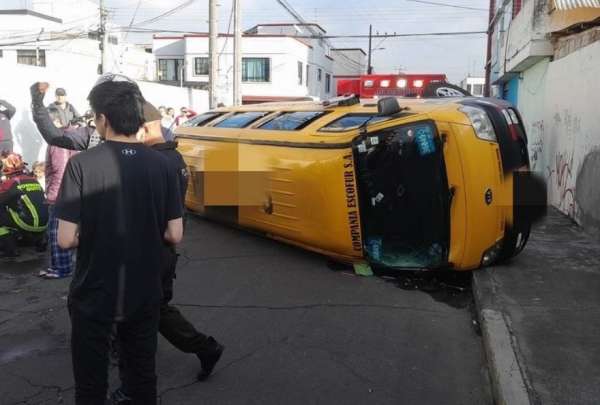 El accidente se registr&oacute; en las calles Alberto Freile y Abelardo Montalvo. 