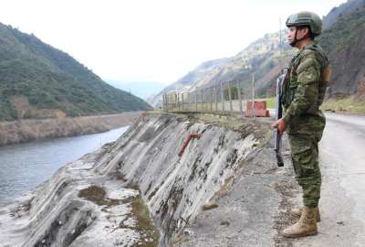 Los militares tambi&eacute;n establecer&aacute;n controles en las centrales hidroel&eacute;ctricas y petroleras del Ecuador.
