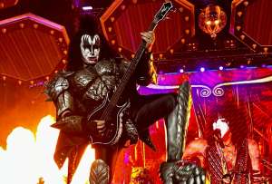 Gene Simons comparti&oacute; una publicaci&oacute;n dedicada a Ecuador