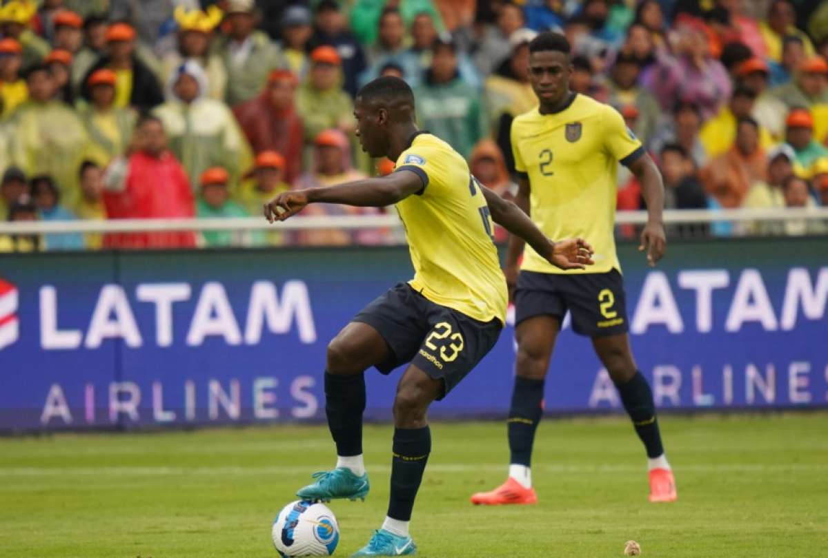 Moisés Caicedo es uno de los jugadores que más se acerca a los hinchas