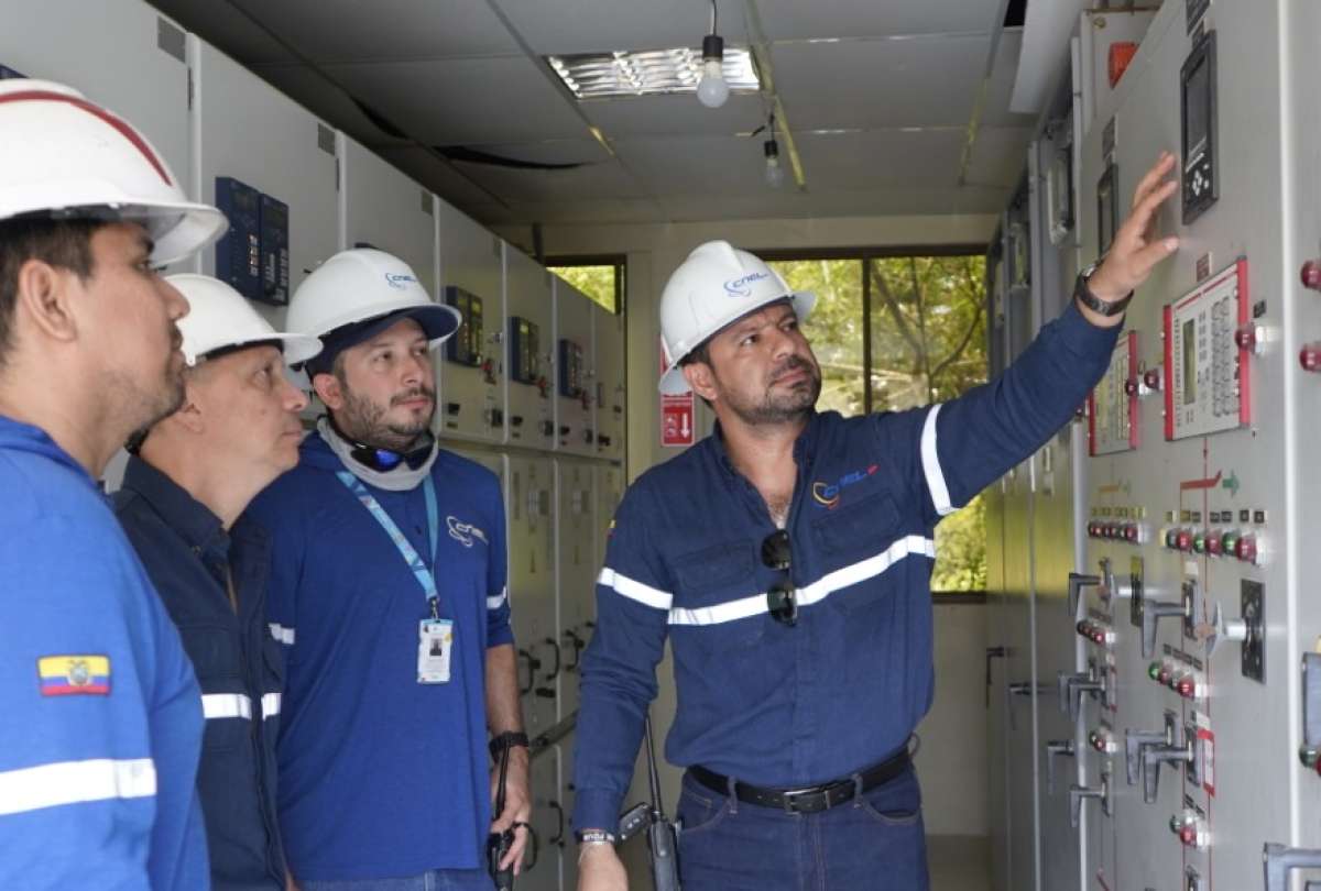 Gobierno Nacional fortalece infraestructura eléctrica en Santa Elena con nueva línea de subtransmisión