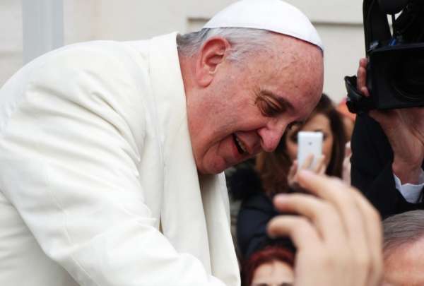 El papa Francisco viajar&aacute; a Canad&aacute; para reunirse con comunidades ind&iacute;genas