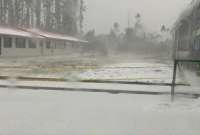 Las fuertes lluvias ocasionaron inundaciones en Quito; tambi&eacute;n se registra el hundimiento de la v&iacute;a Al&oacute;ag-Santo Domingo