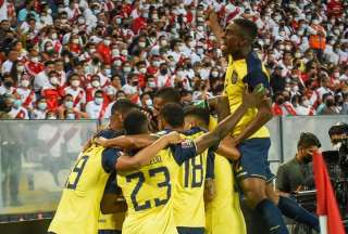 Antonio Valencia estuvo pendiente del empate de Ecuador vs Per&uacute;