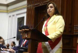 Presidenta de Per&uacute; no viajar&aacute; a Brasil para la toma de posesi&oacute;n de Lula