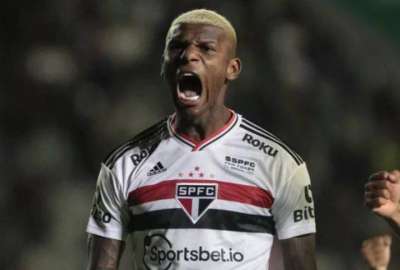 VIDEO: El terrible error de Robert Arboleda