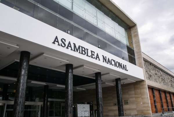Las v&iacute;as cercanas a la Asamblea Nacional permanecer&aacute;n cerradas por el Informe a la Naci&oacute;n del presidente Daniel Noboa. 