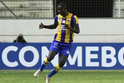 Delf&iacute;n ha recibido dos ofertas por su mejor jugador