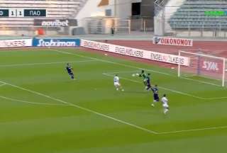 Mois&eacute;s Ram&iacute;rez comete un ins&oacute;lito error en la liga griega