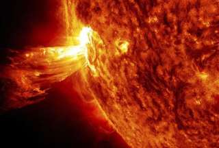 Se&ntilde;ales de radio de llamarada solar son similares a los latidos del coraz&oacute;n