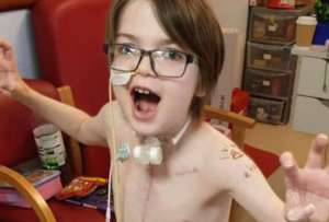 Johnny Depp retom&oacute; el papel del legendario Jack Sparrow para saludar a un ni&ntilde;o que acept&oacute; morir