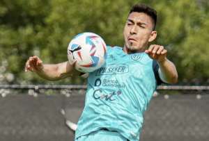 &Aacute;ngel Mena ya tiene equipo